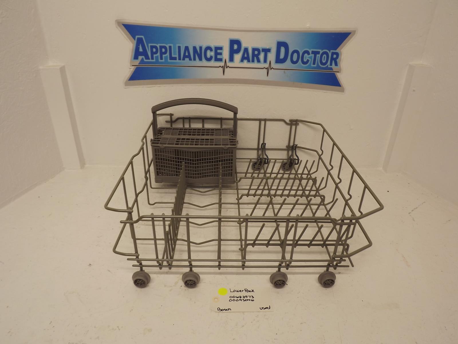 Bosch Dishwasher 00683973 00093046 Lower Rack Used Bosch Dishwasher 00683973 00093046 Lower Rack Used